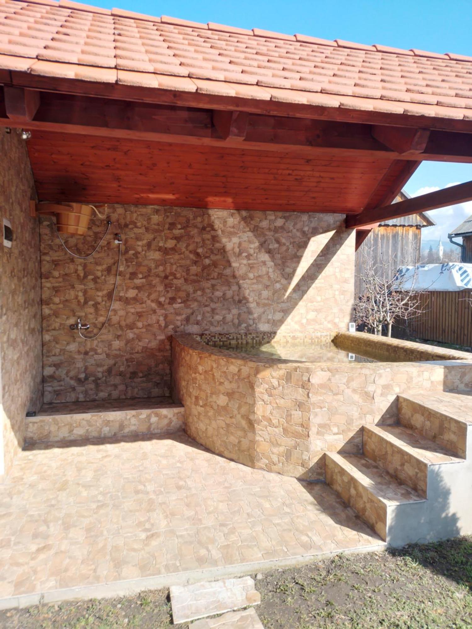 Timi Kulcsoshaz Otel Lăzarea Dış mekan fotoğraf